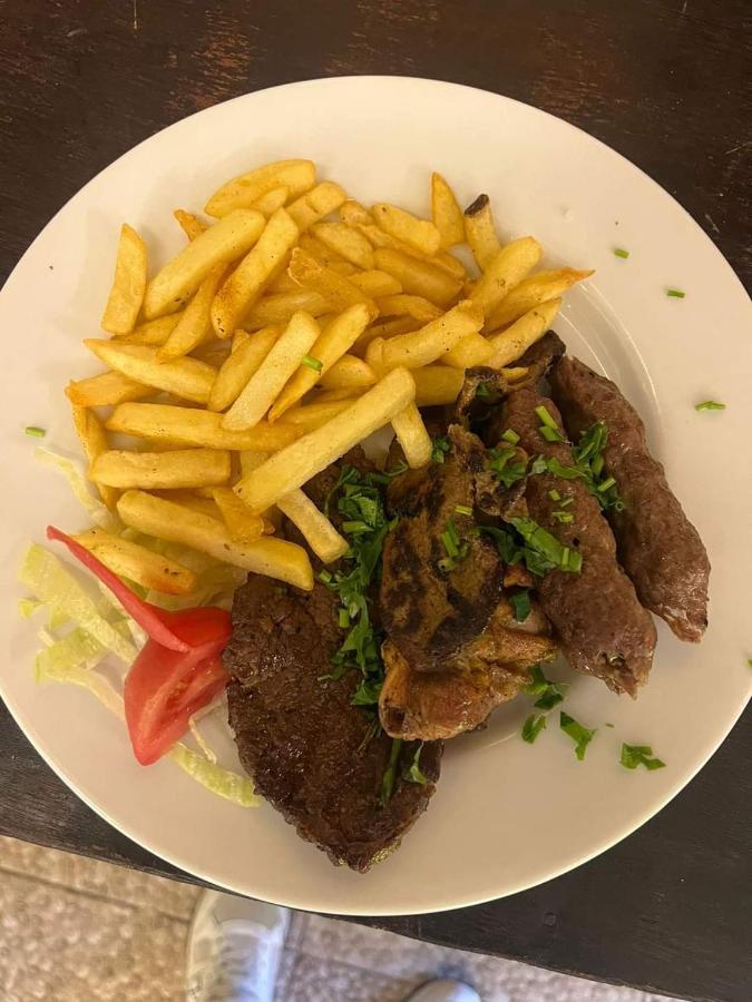 Toman Pyramids Hotel Kafret el-Gabal Екстериор снимка